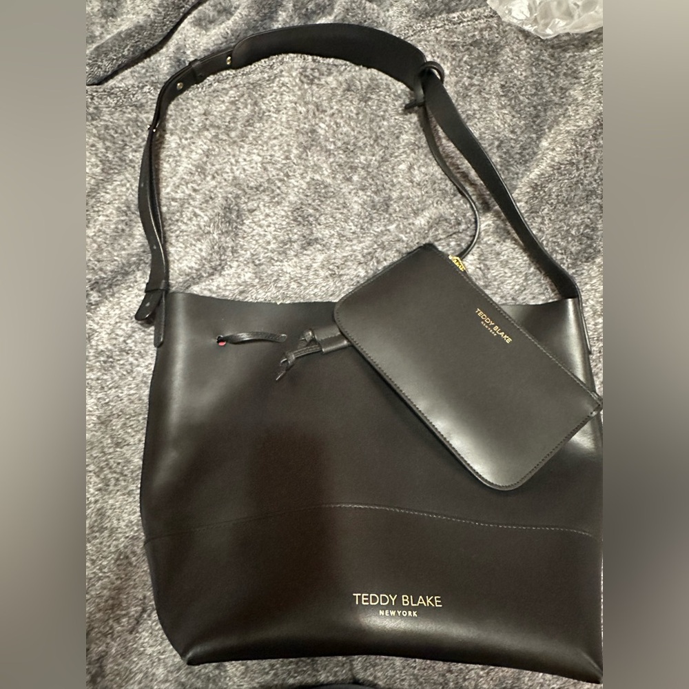 Teddy Blake Bucket Bag